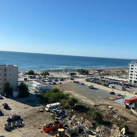 Alezi Beach